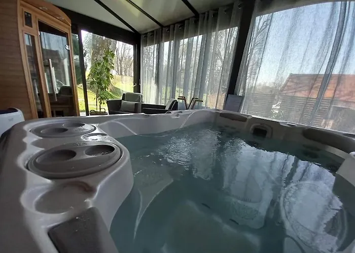 Les Gites De Recoleine * Nebouzat