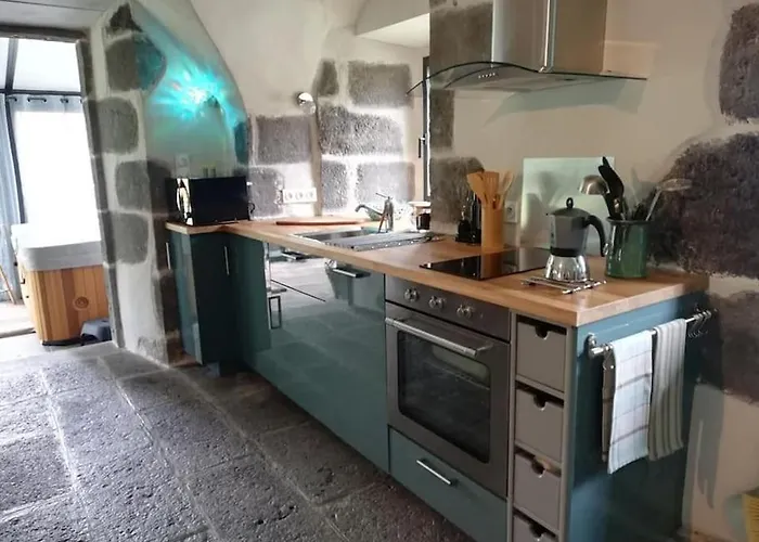 Les Gites De Recoleine * Nebouzat