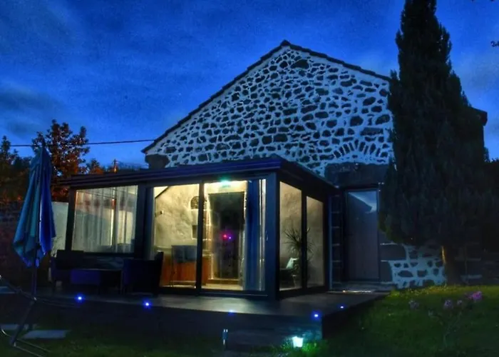 Les Gites De Recoleine Дом отдыха *