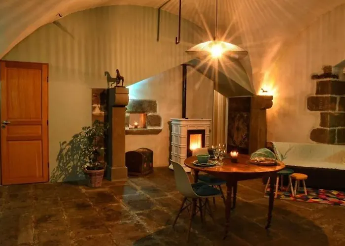 Les Gites De Recoleine Holiday home Nebouzat